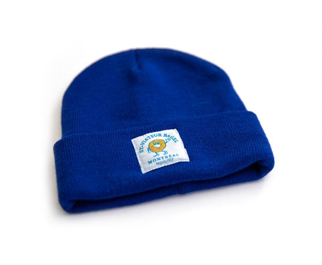 A blue tuque featuring St-Viateur logo.